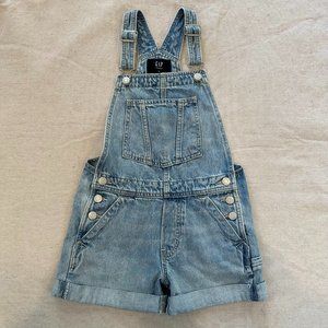 GAP TEEN Light Jean Denim Bib Retro OVERALL SHORTS Cuffed Girl's Shortalls M 8-9